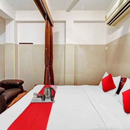 Oyo 81287 Empire Inn Chennai Esterno foto