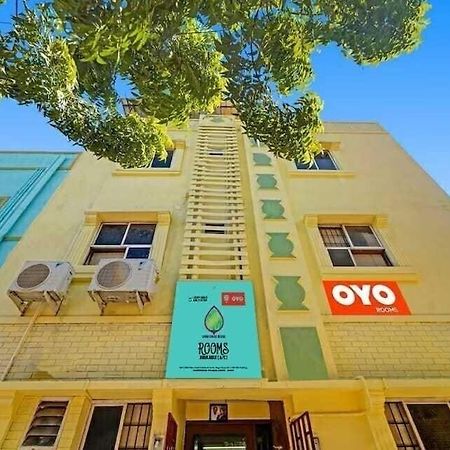 Oyo 81287 Empire Inn Chennai Esterno foto