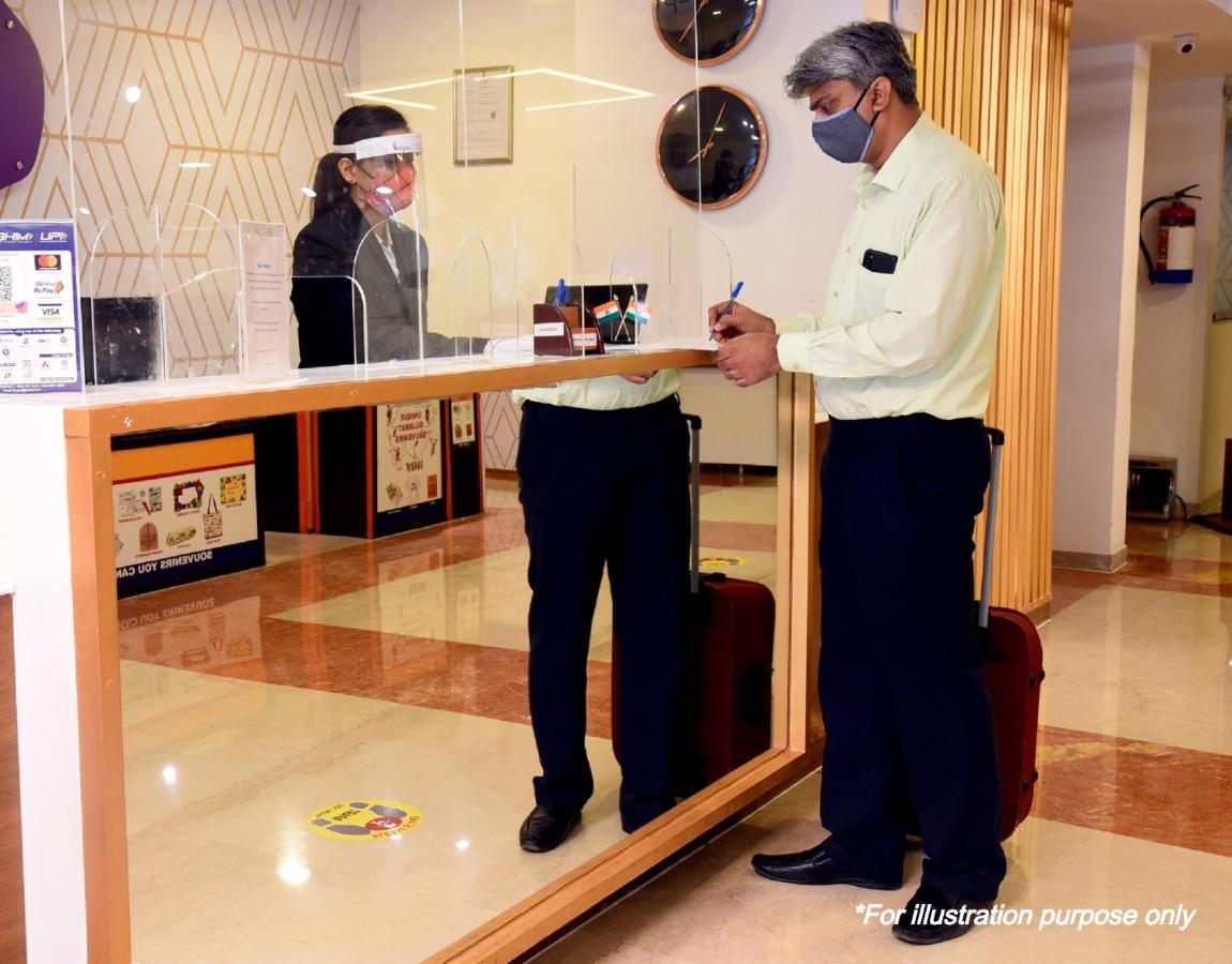 Oyo 81287 Empire Inn Chennai Esterno foto